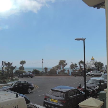 3 Queens Gardens Sea View Apartment Torneo de Torneo de Eastbourne Exterior foto